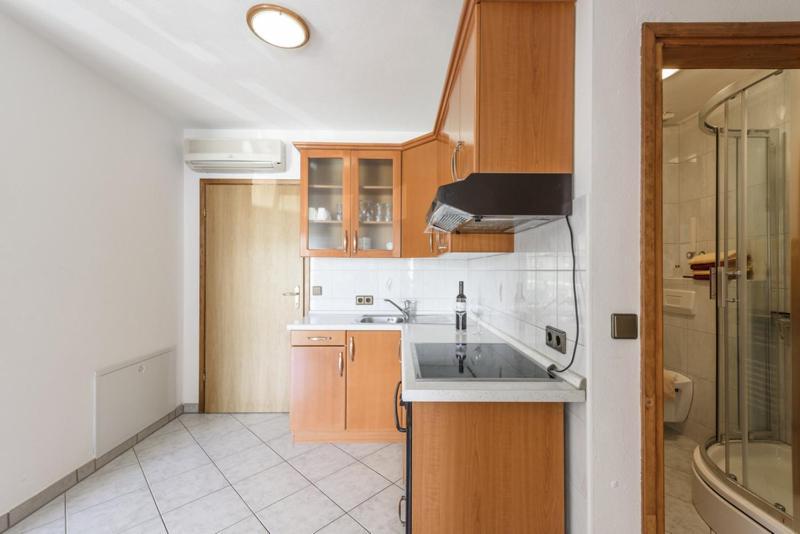 Apartments Luka - Trogir, Marina 150M From The Beach Exterior photo